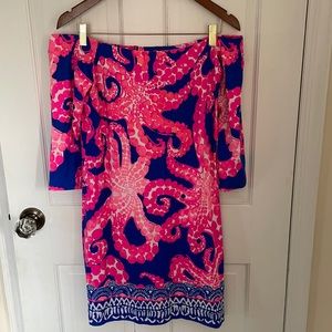 Lilly Pulitzer off the shoulder stretch dress